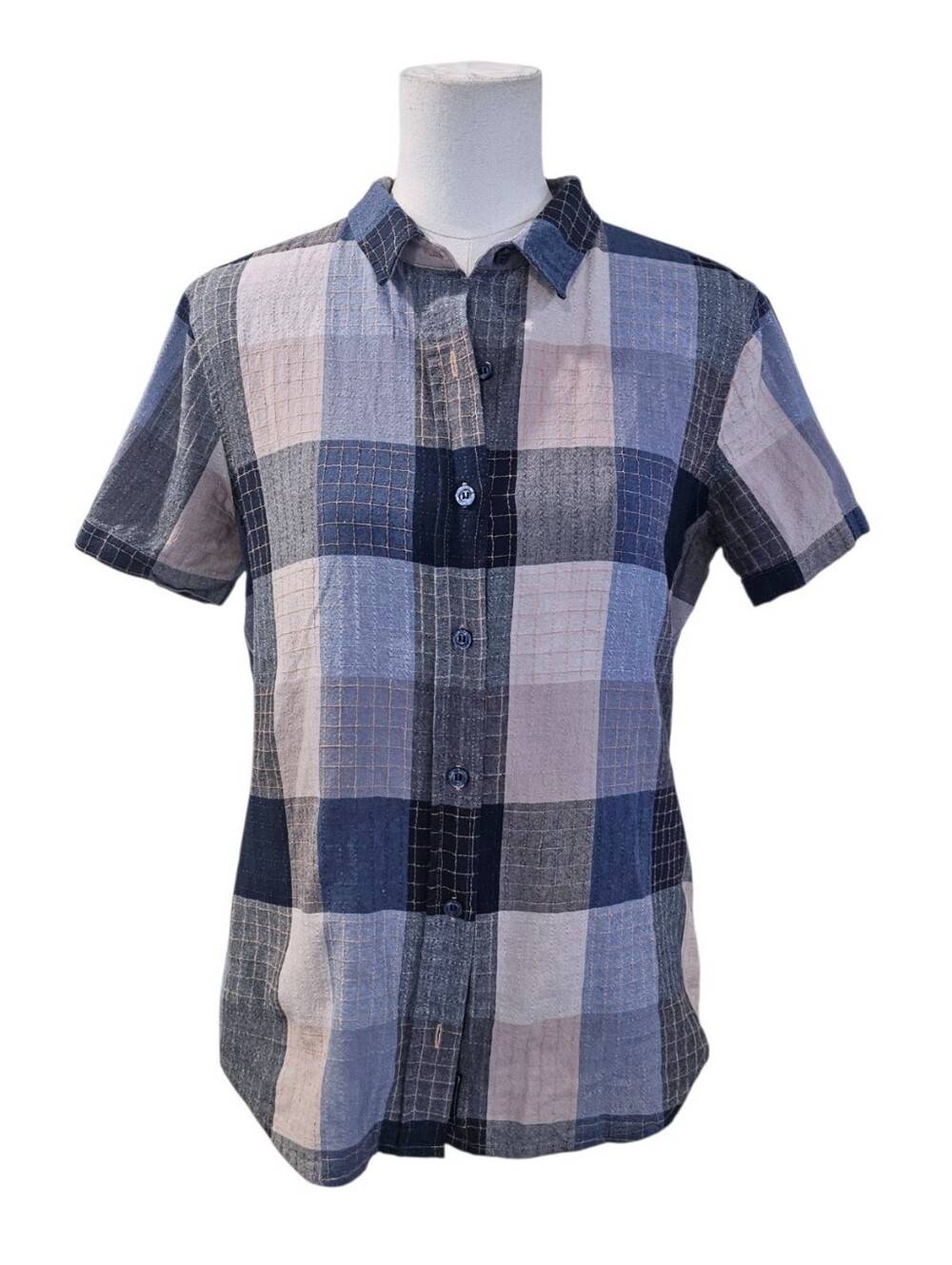 Wildfang Short-Sleeve Plaid Embroidered Button-Down — Medium